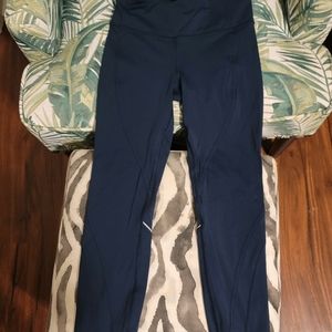 Lululemon blue leggings size 4